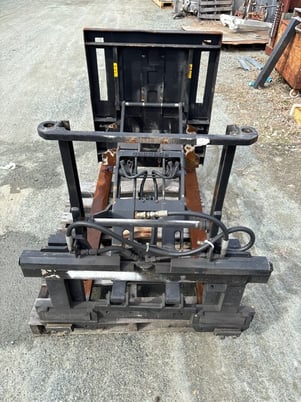 Cascade #35E, Push Pull Forklift Attachment 35E-PB-Q004 Slipsheet Handling - Image 3
