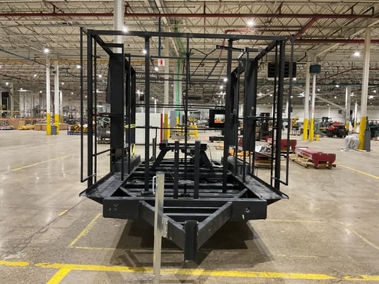 Custom cage trailer, no tongue, 160" x 92" bed - Image 2