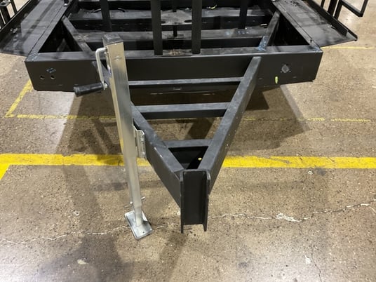 Custom cage trailer, no tongue, 160" x 92" bed - Image 5