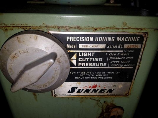 Sunnen #MBB-1690, Power Hone, 0.06"-6.5" ID Range, 0"-16" length, (12) 20-1600 RPM Spindle, 80-310 SPM - Image 7