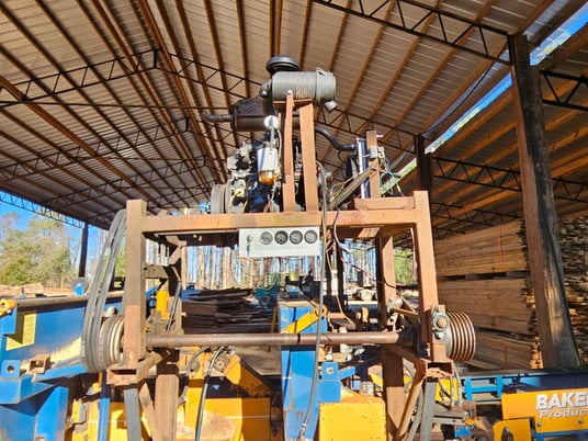 Baker #B2 Head Resaw, Diesel, Electric Start - Image 3
