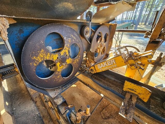 Baker #B2 Head Resaw, Diesel, Electric Start - Image 4