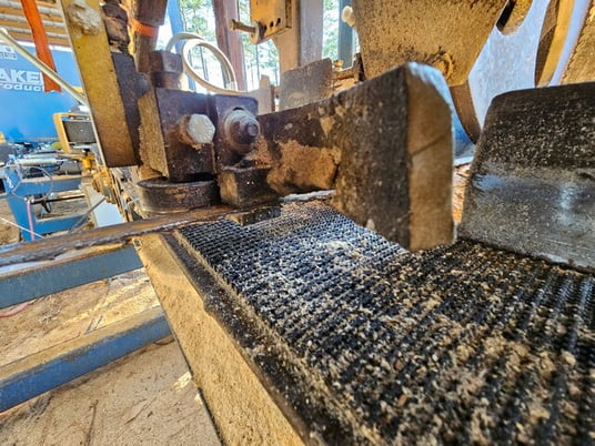 Baker #B2 Head Resaw, Diesel, Electric Start - Image 8