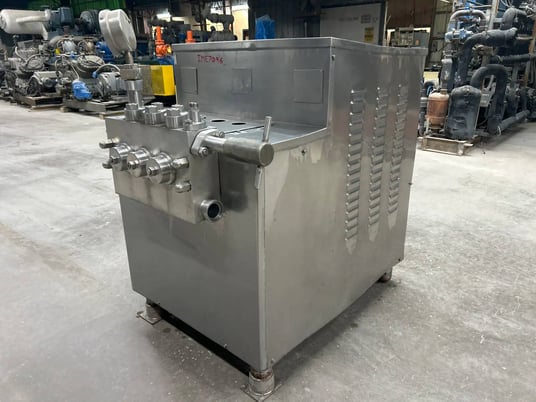 Cherry Burrell #SS-2100-VBR, superhomo homogenizer, 1000 GPH, 2500 PSI, 2 stage, 1994 - Image 1