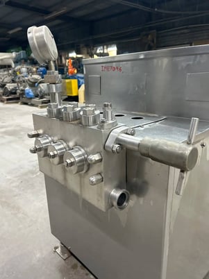 Cherry Burrell #SS-2100-VBR, superhomo homogenizer, 1000 GPH, 2500 PSI, 2 stage, 1994 - Image 7