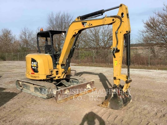 Caterpillar 305.5E2CR, Crawler Excavator, 2250 hours, S/N: CR506063, 2018 - Image 2