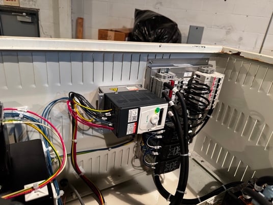 48" width x 48" H x 24" L Blue M #DCW-326, double door cabinet oven, Stainless Steel interior, 600&deg;F, tested - Image 6