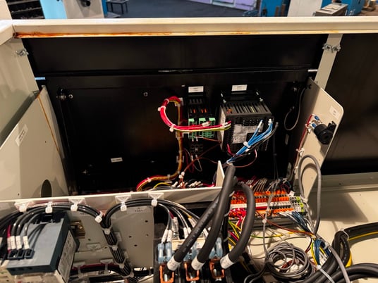 48" width x 48" H x 24" L Blue M #DCW-326, double door cabinet oven, Stainless Steel interior, 600&deg;F, tested - Image 8