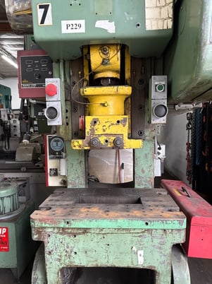 45 Ton, Bliss #C-45, OBI press, 3" stroke, 11.25" Shut Height, 5 HP,air clutch and brake - Image 2