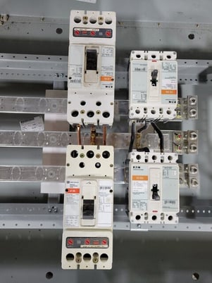 600 Amp. Eaton, PRL4 Pow-R-Line, Panelboard, 480Y/277V. 3PH 4W JD3250F FD3125BP10 - Image 4