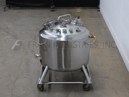 105 gallon DCI, 316L Stainless Steel, insulated & jacketed tank, 36" dia. x 24" side wall - Image 4