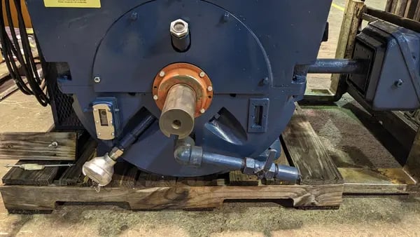 600 HP 3560 RPM Reliance, Frame 5008S, weather protected enclosure type 2, 2300/4000 Volts, type P, E-OK, - Image 4