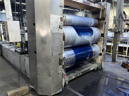 6" Welex, 27" sheet line, 30:1 L/D, air-cooled, 6 barrel zones, 500 HP Baldor AC motor, 2000 - Image 1