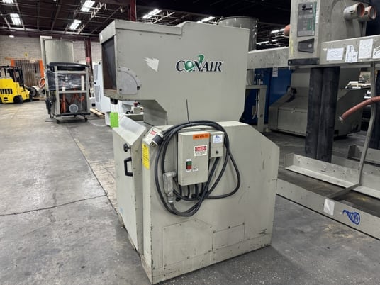 14" x 18" Conair #CK1418, granulator, 15 HP motor, 3 knife open rotor, 2 bed knives, 52" in-feed height - Image 3