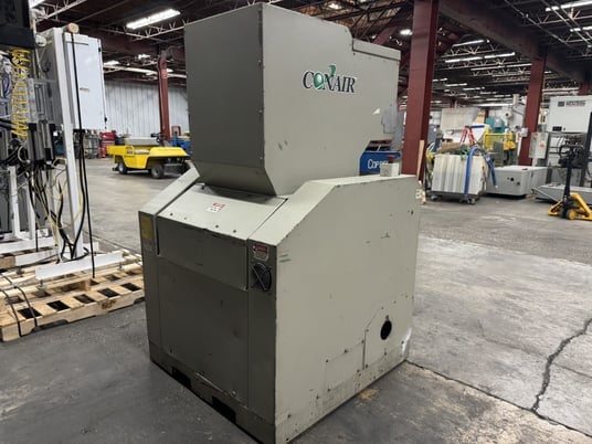 14" x 18" Conair #CK1418, granulator, 15 HP motor, 3 knife open rotor, 2 bed knives, 52" in-feed height - Image 7