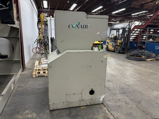 14" x 18" Conair #CK1418, granulator, 15 HP motor, 3 knife open rotor, 2 bed knives, 52" in-feed height - Image 10