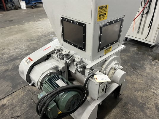 15" x 15.7" Nissui #SKN-22, slow speed granulator, 3 HP - Image 3