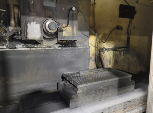 12" x 24" Chevalier #FSG-1224ADIII, CNC reciprocating surface grinder, Fanuc OM, 5 HP, 2" x 14" grinding wheel - Image 8