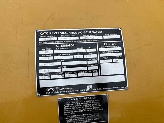 1101 KW Caterpillar #3512C, Land electric gensets, 600 Volts, Kato 6P6-3300 genends, rebuilt (2 available) - Image 8