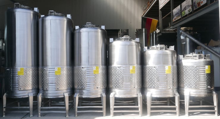 264, 317, 396, 475 518 gallon storage tank / beer tank / pressure tank with round cooling jacket made of V2A - Image 1