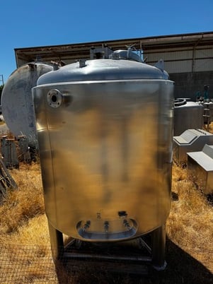 660 gallon Stainless steel tank, jacketed, agitated, dish & cone bottom, with mixer - Image 1