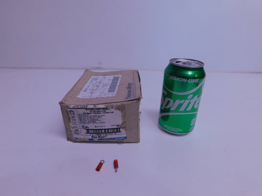 Thomas & Betts Sta-Kon, Nylon Insulated Pressure Terminal Connectors, 1000 Qty., #6 Bolt Hole, 22-16 AWG, New - Image 1