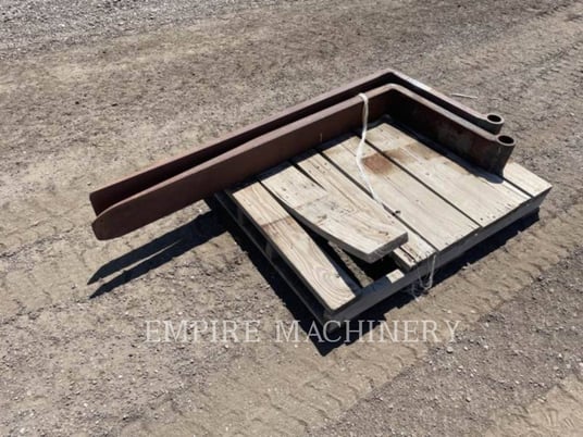 Caterpillar TH TNS60", Fork, S/N: TH.60TINES.2, - Image 4