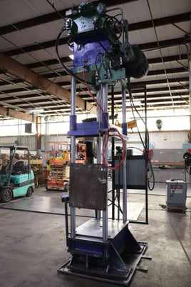 30 Ton, Hannifin #F-31101, 4-post hydraulic press, 25" stroke, Magnum Press control retrofit - Image 9