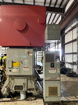 250 Ton, Blow #SC2-250-84-60, straight side twin end backshaft driven mechanical press, 1997 - Image 2