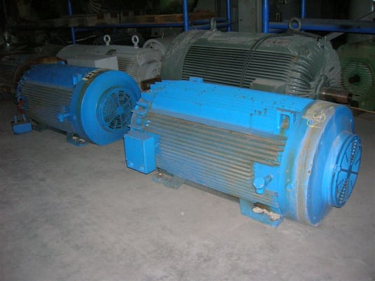 400 HP 1780 RPM General Electric, Frame 5011LL, TEFC, 2300 Volts (2 available) - Image 1