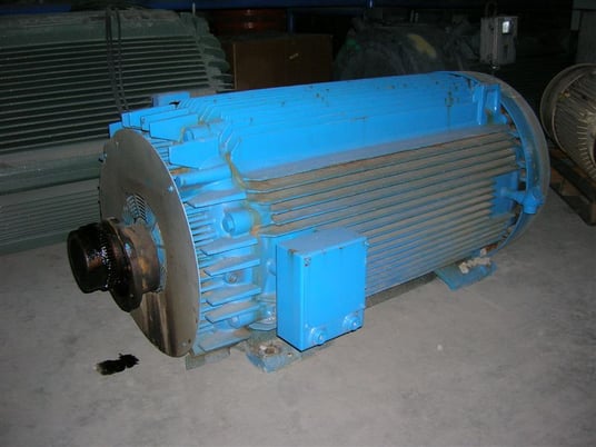 400 HP 1780 RPM General Electric, Frame 5011LL, TEFC, 2300 Volts (2 available) - Image 2
