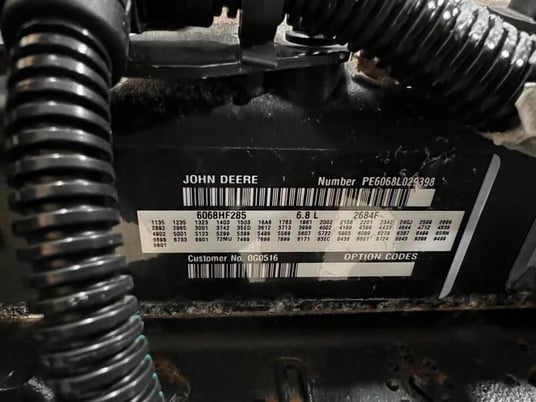 225 HP John Deere #6068HF285, complete engine, Tier 3, 652 hours, like new - Image 3