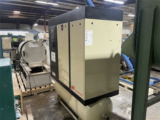 140 cfm, 150 psig, Ingersoll-Rand #IRN40H-TAS, air compressor, 5300 RPM, 380-480 V., 3-phase, 2010 - Image 2