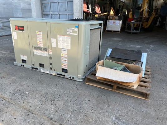 3 Ton, Trane #YSC036G4, comb. gas/electric rooftop air conditioner, 2020 - Image 9