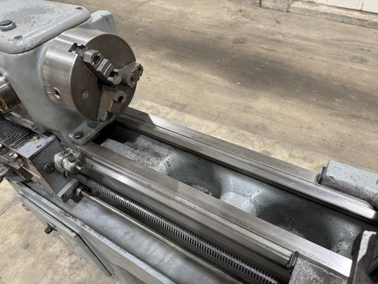 14" x 40" Enterprise #EL-2, engine lathe, 1.5" bore, 8" 3-Jaw chuck, inch/metric threading, 45-2000 RPM - Image 5