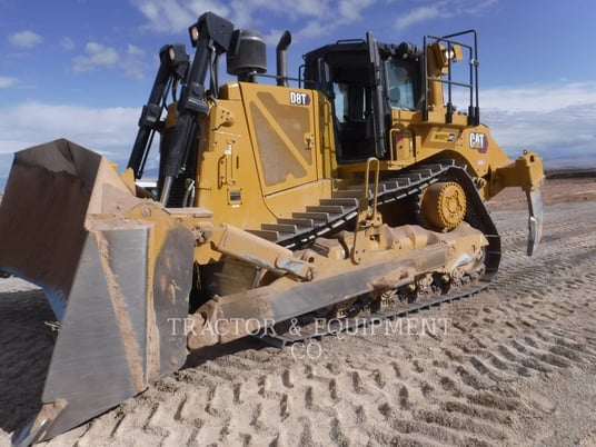 Caterpillar D8T, Crawler Dozer, 1440 hours, S/N: AW401526, 2022 - Image 1
