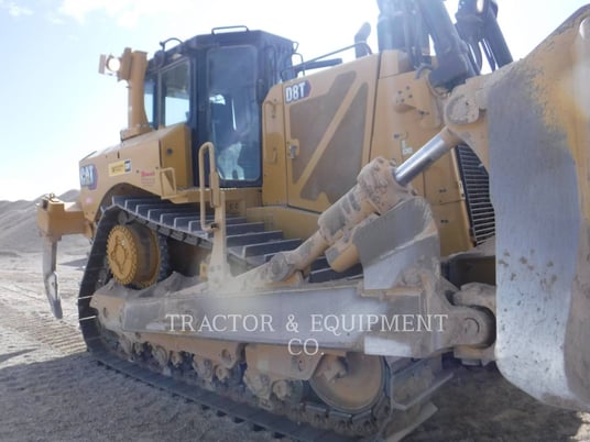 Caterpillar D8T, Crawler Dozer, 1440 hours, S/N: AW401526, 2022 - Image 2