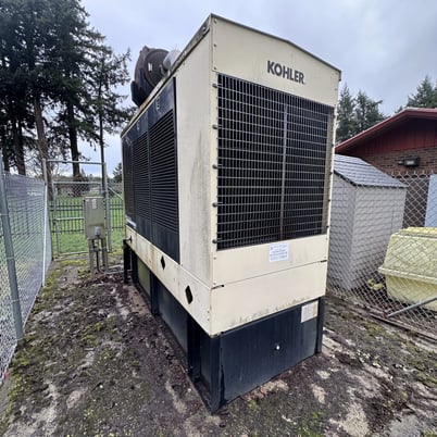 300 KW Kohler #300REOZD, standby diesel generator, 120/208 Volts, Tier 1, 511 hours, 2003 - Image 1