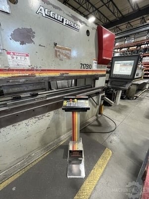175 Ton, Accurpress #717510 Advantage, hydraulic press brake, 10' overall, 100" between housing, 2003 - Image 7