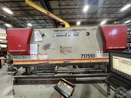 175 Ton, Accurpress #717510 Advantage, hydraulic press brake, 10' overall, 100" between housing, 2003 - Image 8