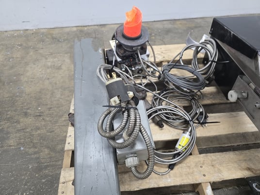 Nordson #MS-1515, Melt Pump, Pump Only, w/Mount Bracket, 12" L x 10" width x 8" H Pump - Image 2