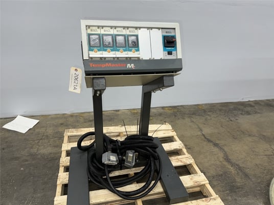 Mold-Masters Tempmasters #CController, 4-Readout Hot Runner Temperature Controller, 12-Zone, 40 Amps, 220 V - Image 7