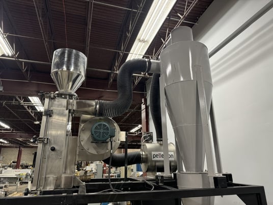 Pelletron #P10, Deduster w/Dust Beater, 1000 lb./hr., 134" total height on stand, 230 V - Image 9