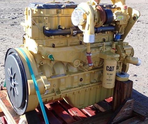 211 HP Caterpillar #C7, complete engine, new - Image 2