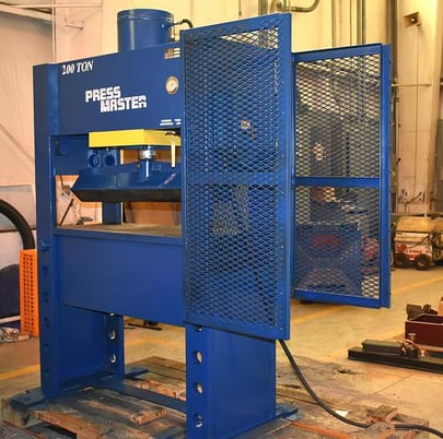 200 Ton, Press Master #HFT-200T, H-frame electric-hydraulic shop press, manually adjustable table - Image 5
