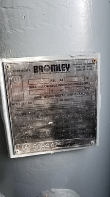 16" Sweet Vertical Separator, 3-phase, 720 psi, 2004 - Image 6