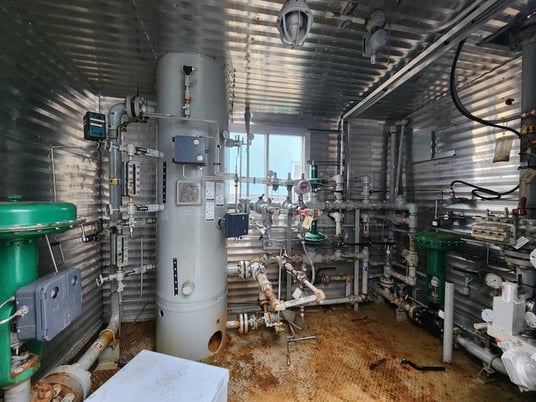 24" Sweet Vertical Separator, 1440 psi, 2003 - Image 2