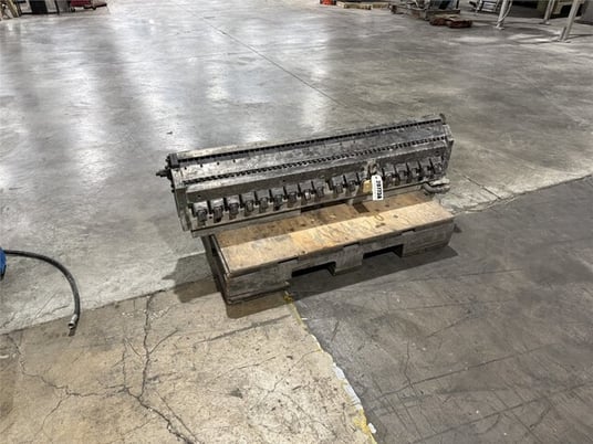 Welex/Production Components #Ultraflex-R100, Sheet Die, 54" wide, Restrictor Bar - Image 2