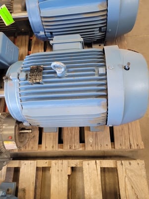 30 HP 1755 RPM WEG #W21, Frame 286T, TEFC, 1.0 service factor @ 208 Volts - Image 3