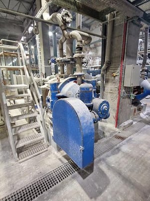 Voith #1SDM, refiner with 350 KW 6000 V. motor, 1986 - Image 2